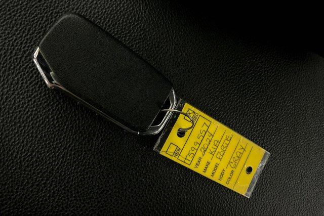 Photo of 2024 Gravity Gray Kia Forte