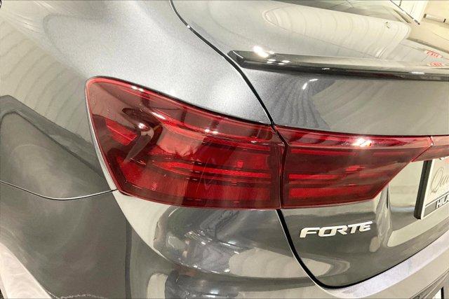 Photo of 2024 Gravity Gray Kia Forte