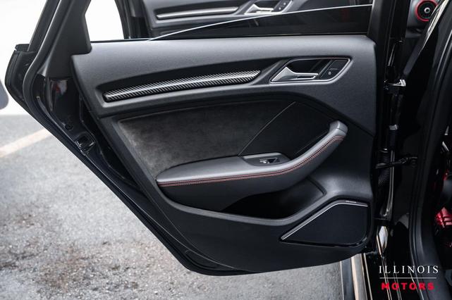 Photo of 2019 Mythos Black Metallic Audi RS 3