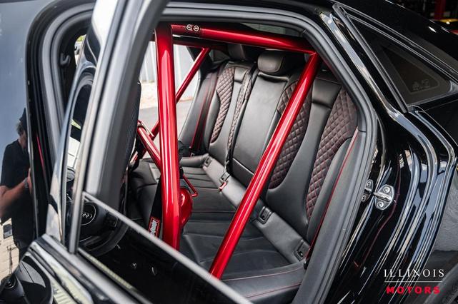 Photo of 2019 Mythos Black Metallic Audi RS 3