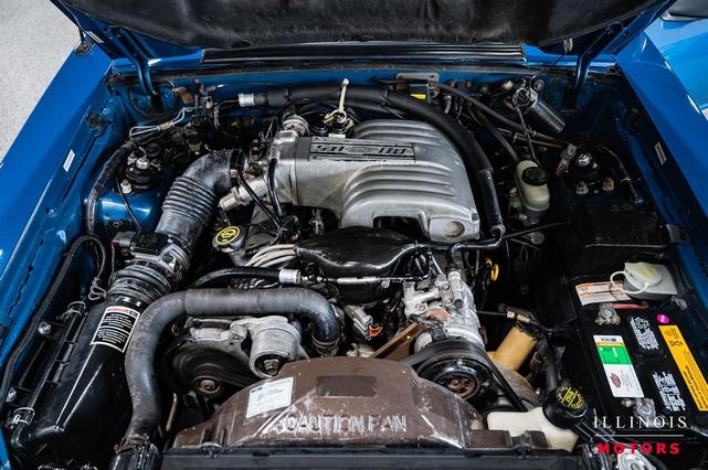 Photo of 1990 Ultra Blue Metallic Ford Mustang