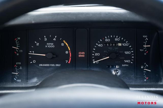 Photo of 1990 Ultra Blue Metallic Ford Mustang