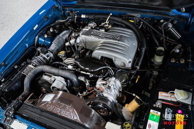 Photo of 1990 Ultra Blue Metallic Ford Mustang