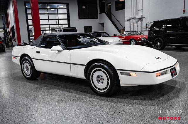 Photo of 1988 White Chevrolet Corvette