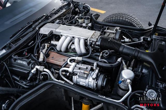 Photo of 1988 White Chevrolet Corvette