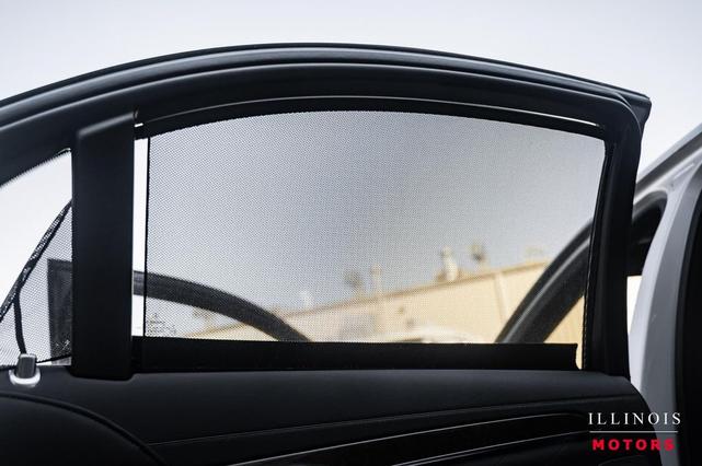 Photo of 2015 Iridium Silver Metallic Mercedes-Benz S-Class