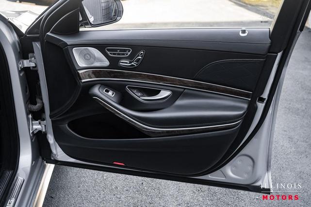 Photo of 2015 Iridium Silver Metallic Mercedes-Benz S-Class