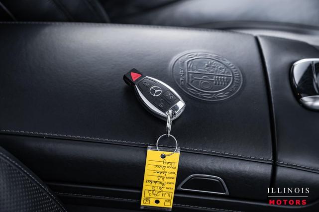 Photo of 2015 Iridium Silver Metallic Mercedes-Benz S-Class