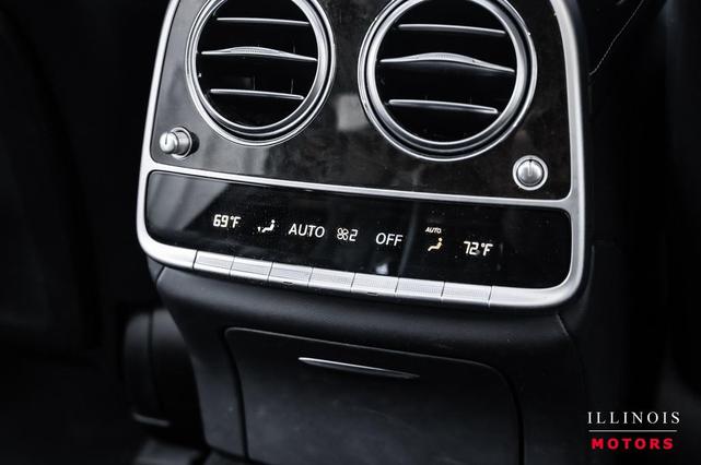 Photo of 2015 Iridium Silver Metallic Mercedes-Benz S-Class