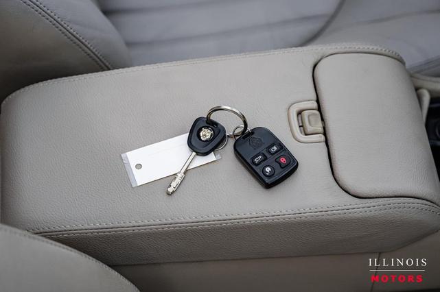 Photo of 2002 Anthracite Metallic Jaguar XK8