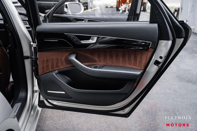 Photo of 2017 Cuvee Silver Metallic Audi A8