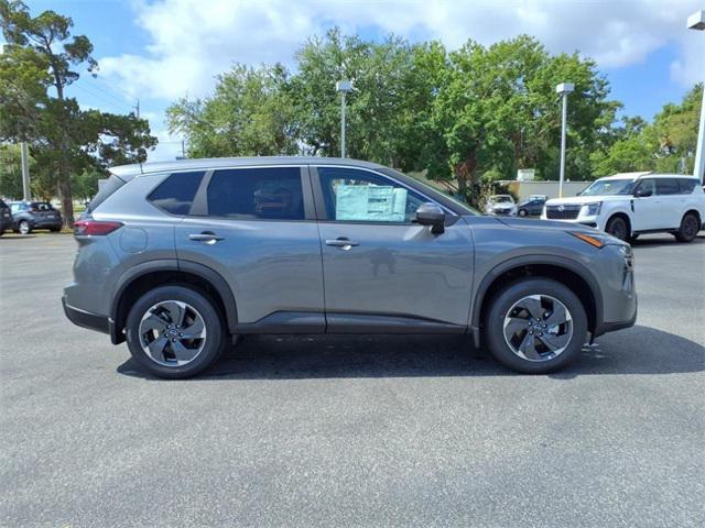 Photo of 2025 Gun Metallic Nissan Rogue
