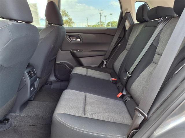 Photo of 2025 Gun Metallic Nissan Rogue