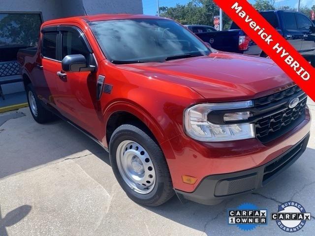 Photo of 2024 Hot Pepper Red Metallic Tinted Clearcoat Ford Maverick