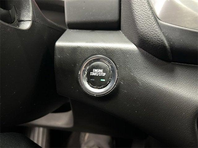 Photo of 2022 Summit White GMC Terrain