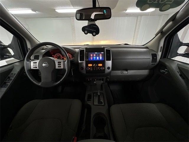 Photo of 2019 White Nissan Frontier