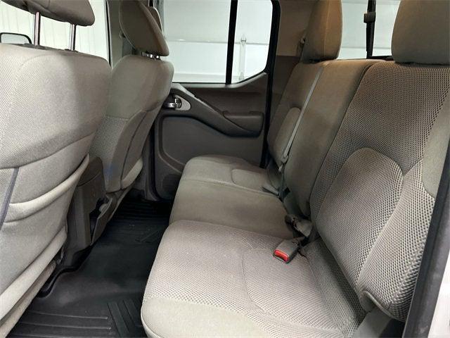 Photo of 2019 White Nissan Frontier