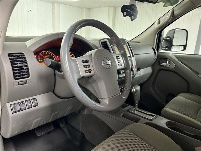 Photo of 2019 White Nissan Frontier