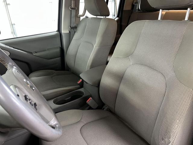 Photo of 2019 White Nissan Frontier