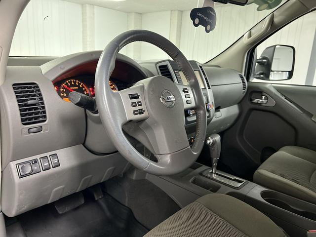 Photo of 2019 White Nissan Frontier