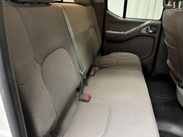 Photo of 2019 White Nissan Frontier
