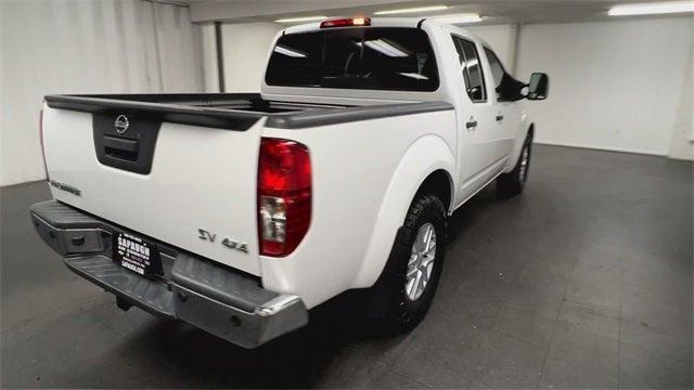 Photo of 2019 White Nissan Frontier