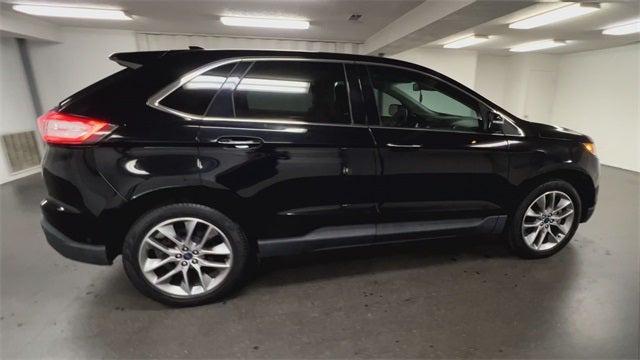 Photo of 2018 Black Ford Edge