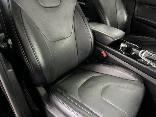 Photo of 2018 Black Ford Edge
