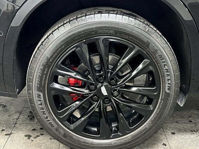 Photo of 2022 Stellar Black Metallic Cadillac XT6