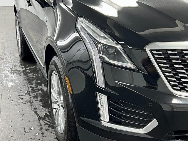 Photo of 2022 Stellar Black Metallic Cadillac XT5