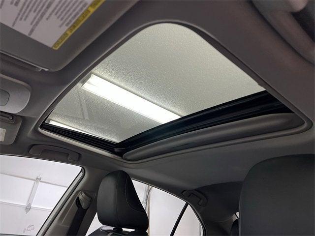 Photo of 2019 White Toyota Camry
