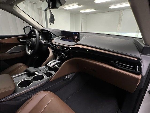 Photo of 2024 White Acura MDX