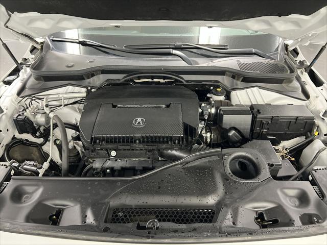 Photo of 2024 White Acura MDX