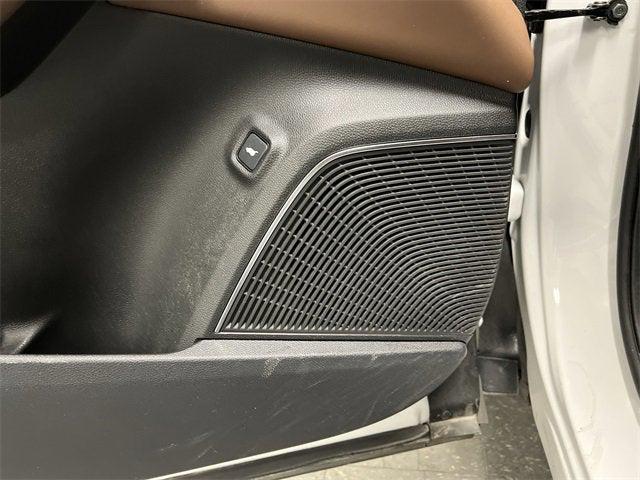 Photo of 2024 White Acura MDX