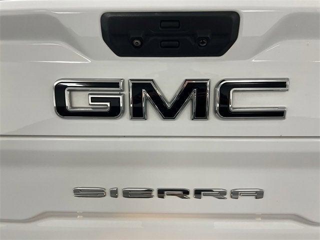 Photo of 2022 Summit White GMC Sierra 2500