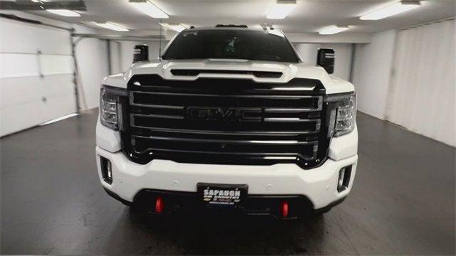 Photo of 2022 Summit White GMC Sierra 2500