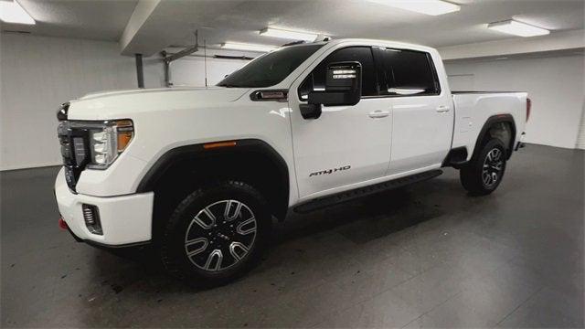 Photo of 2022 Summit White GMC Sierra 2500