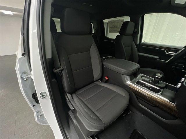 Photo of 2025 Summit White GMC Sierra 1500