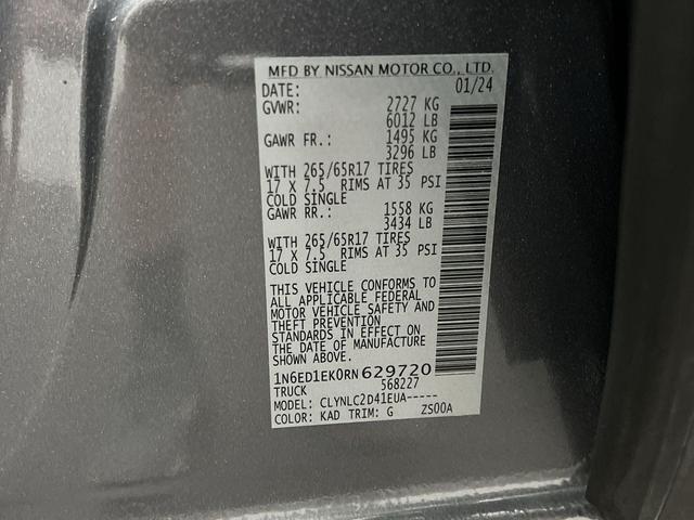 Photo of 2024 Gray Nissan Frontier
