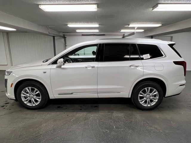 Photo of 2025 Crystal White Tricoat Cadillac XT6