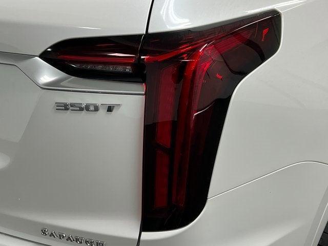 Photo of 2025 Crystal White Tricoat Cadillac XT6