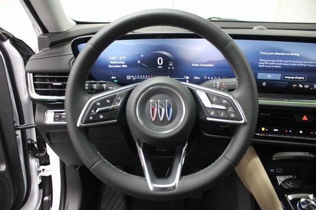 Photo of 2025 Summit White Buick Envision