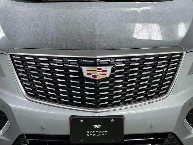 Photo of 2025 Argent Silver Metallic Cadillac XT5