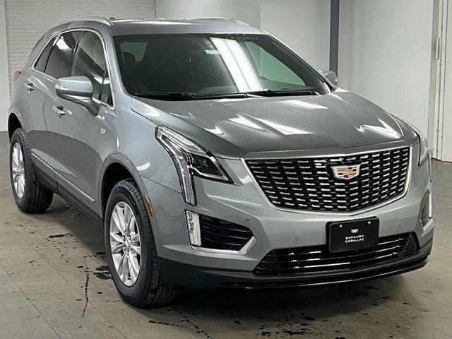 Photo of 2025 Argent Silver Metallic Cadillac XT5