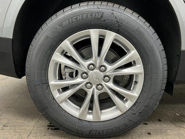 Photo of 2025 Argent Silver Metallic Cadillac XT5