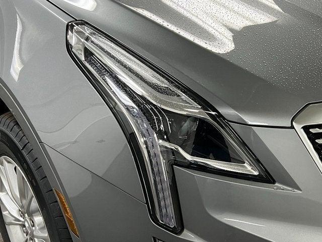 Photo of 2025 Argent Silver Metallic Cadillac XT5