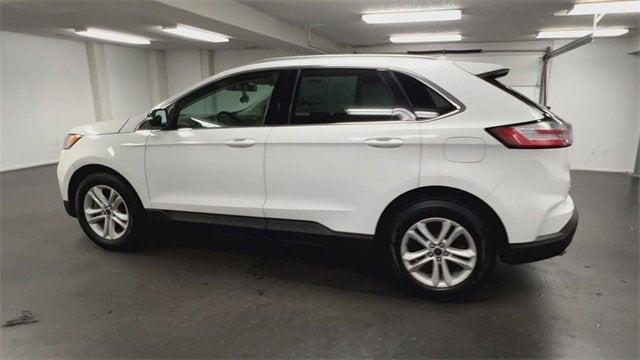 Photo of 2020 White Ford Edge