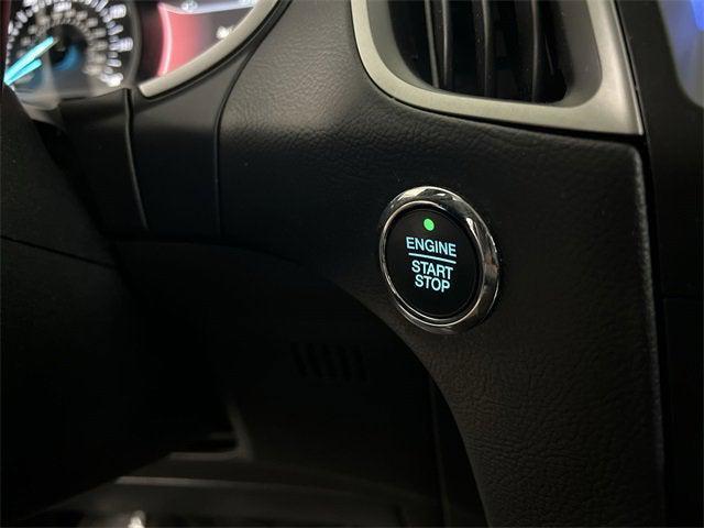 Photo of 2020 White Ford Edge