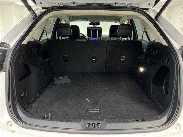 Photo of 2020 White Ford Edge