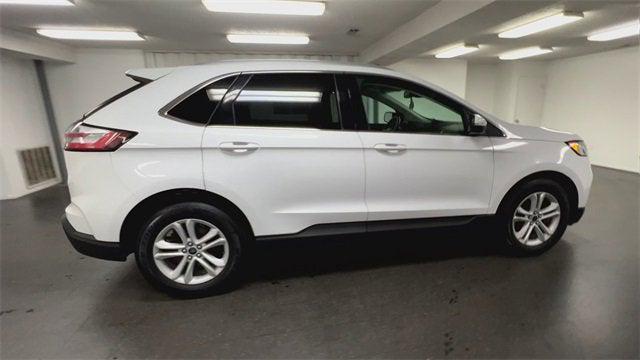Photo of 2020 White Ford Edge